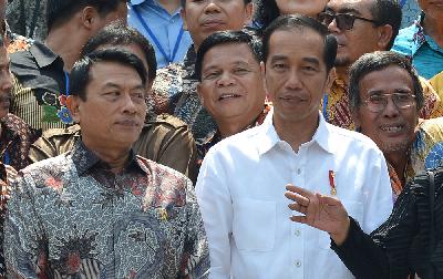 Presiden Diminta Tak Libatkan TNI dalam Penanganan Terorisme