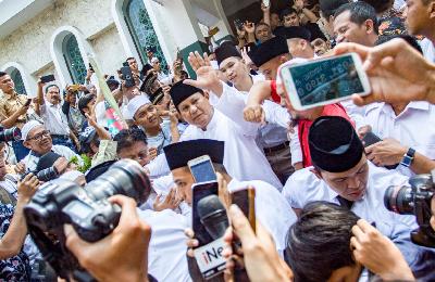 Pendukung Prabowo mencoba menggaet massa 2019 Ganti Presiden. Tak semua pentolannya berpaling ke Prabowo.