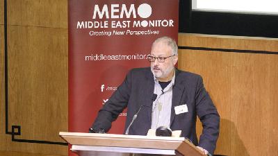 Jamal Khashoggi dalam pertemuan Middle East Monitor di London, September 2018.