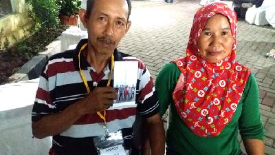 Rusman Ishaq dan Idariyana di Rumah Sakit Bhayangkara Raden Said Sukanto, Kramat Jati, Jakarta Timur, Rabu pekan lalu. 