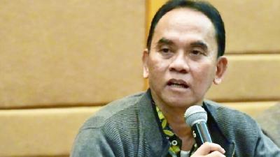 Hariadi Kartodihardjo, Guru besar kebijakan kehutanan Fakultas Kehutanan Institut Pertanian Bogor