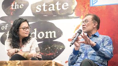 Bernice Chauly, sastrawan Malaysia, dalam sesi tanya-jawab dengan Anwar Ibrahim di Georgetown Literary Festival, Penang, Malaysia, 24 November 2018.