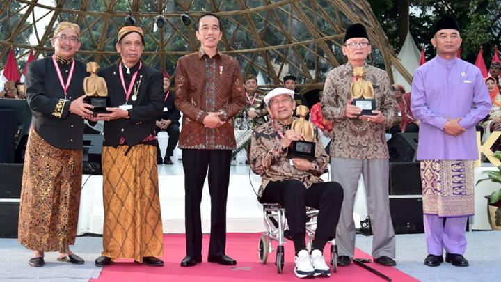 Ismiyono, Hubertus Sadirin, Putu Wijaya, dan D. Zawawi Imron