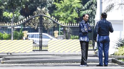 Presiden Joko Widodo di kompleks Istana Kepresidenan, Jakarta, 22 April 2019. 
ANTARA/Puspa Perwitasari