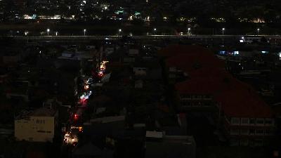 Jakarta saat mati listrik, 4 Agustus 2019. REUTERS/Fransiska Nangoy