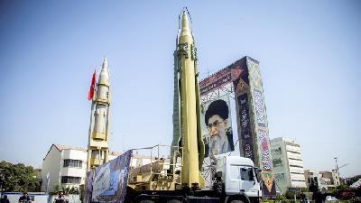 Tampilan nuklir Iran di Baharestan Square, Teheran, September 2017. Nazanin Tabatabaee Yazdi/TIMA via REUTERS