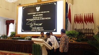 Presiden Joko Widodo meresmikan pengoperasian Palapa Ring di Istana Negara, Jakarta, 14 Oktober 2019./ TEMPO/Subekti