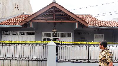 Rumah tempat ditemukan dugaan limbah zat radioaktif di Kompleks Batan Indah Blok A, Serpong, Tangerang Selatan, Banten, 24 Februari 2020./ANTARA/Muhammad Iqbal