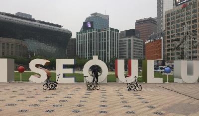 Seoul Plaza di kawasan Sejong-daero, Korea Selatan. tempo/ Gilang Rahadian