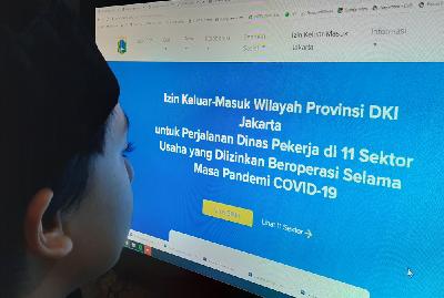 Situs layanan pembuatan surat izin keluar-masuk (SIKM) Jakarta. Tempo/Ijar Karim