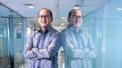 Ketua Umum Kamar Dagang dan Industri (Kadin) Indonesia Rosan P. Roeslani saat wawancara dengan Tempo di Jakarta, Kamis (28/52020). TEMPO/Tony Hartwan