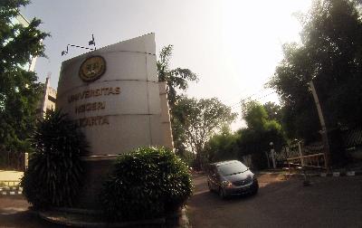 Universitas Negeri Jakarta (UNJ) di Jalan Rawamangun Muka, Jakarta. TEMPO/Subekti