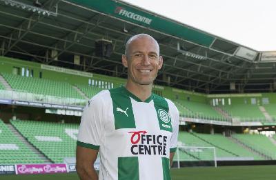 Arjen Robben memakai seragam FC Groningen. Foto: fcgroningen.nl