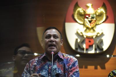 Ketua KPK, Firli Bahuri di gedung Komisi Pemberantasan Korupsi, Jakarta, 17 Januari 2020.   TEMPO/Imam Sukamto