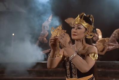 Dewi Sulastri mementaskan drama tari “Jejak Asa Sang Dewi 4” dalam siaran Youtube Indonesia Kaya, 28 Juni 2020. Youtube/ Indonesia Kaya