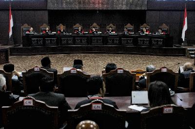 Suasana sidang lanjutan Perselisihan Hasil Pemilihan Umum (PHPU) sengketa Pilpres 2019 di Mahkamah Konstitusi, Jakarta, Juni 2019.   TEMPO/Hilman Fathurrahman W