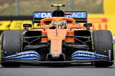 Pembalap McLaren Lando Norris saat beraksi dalam Grand Prix Hungaria yang digelar di Sirkuit Hungaroring, Budapest, 19 Juli lalu. Joe Klamar/Pool via REUTERS