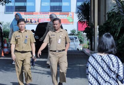 Pegawai Negeri Sipil Pemerintah Provinsi DKI Jakarta di Balaikota, Jakarta, 10 Juni 2020. TEMPO/Hilman Fathurrahman W