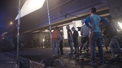 Kru Kebon Studio saat syuting Loz Jogjakartoz ( A Midnight gift ) 2018. Dok. Sidharta Tata


