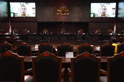 Sidang lanjutan permohonan pengujian formil atas UU Nomor 19 Tahun 2019 tentang Komisi Pemberantasan Korupsi di gedung Mahkamah Konstitusi, Jakarta, 24 Agustus 2020. ANTARA /Indrianto Eko Suwarso