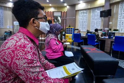 Aktivitas pelayanan pajak di Kantor Wilayah Direktorat Jenderal Pajak Wajib Pajak Besar kawasan Sudirman, Jakarta, 25 Agustus 2020.  Tempo/Tony Hartawan