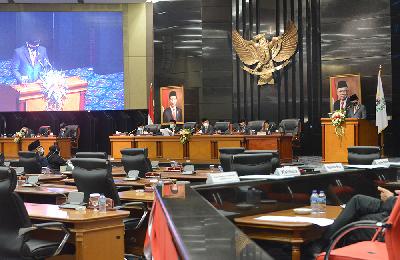 Rapat paripurna Dewan Perwakilan Rakyat Daerah (DPRD) Provinsi DKI Jakarta, 26 November 2020. dprd-dkijakartaprov.go.id