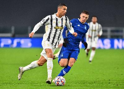 Cristiano Ronald di Allianz Stadium, Turin, Italia, 2 Desember 2020. REUTERS/Massimo Pinca 