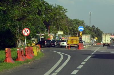 Area istirahat Tol Jakarta-Cikampek Km 50, Karawang, Jawa Barat, 8 Desember 2020.  Tempo/M. A Murtadho