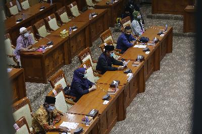 Rapat dengar pendapat Komisi III DPR RI dengan keluarga korban kasus penembakan 6 anggota FPI di Kompleks Parlemen Senayan, Jakarta, 10 Desember 2020. TEMPO/M Taufan Rengganis