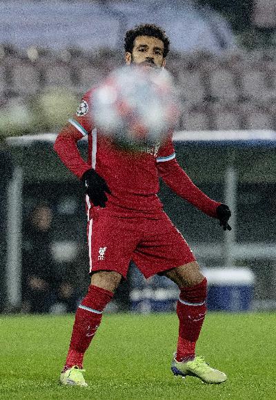 Pemain Liverpool, Mohamed Salah di  MCH Arena, Herning, Denmark, 9 Desember 2020. Scanpix via REUTERS/Bo Amstrup