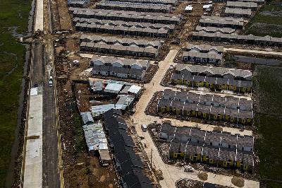 Pembangunan perumahan di Desa Buni Bakti, Kecamatan Babelan, Bekasi, Jawa Barat, 26 Desember 2019. TEMPO/Tony Hartawan
