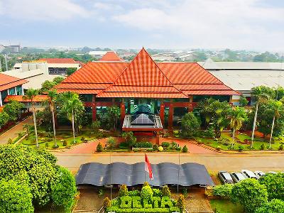 Kantor PT. Delta Djakarta di Tambun, Bekasi, Jawa Barat. deltajkt.co.id