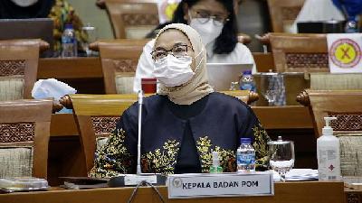 Drug and Food Control Agency (BPOM) Chairperson Penny Kusumastuti Lukito during a working meeting with Commission IX of the House of Representatives regarding development of the Red and White and Nusantara vaccines in Jakarta, March 10.
Tempo/M Taufan Rengganis
