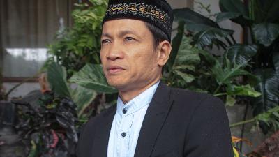 Direktur Eksekutif Amnesty International, Usman Hamid di Jakarta, Sabtu, 13 Maret 2021. TEMPO/Hilman Fathurrahman W