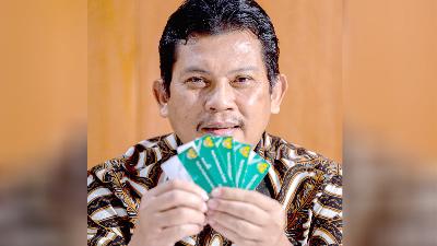 Direktur Utama BPJS Kesehatan Ali Ghufron Mukti di Kantor Pusat BPJS Kesehatan, Jakarta, Rabu (7/4/2021). TEMPO/Tony Hartawan