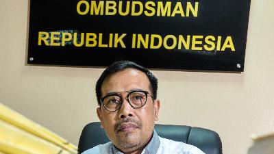 Chairman of the Indonesian Ombudsman Mokh. Najih during an interview with Tempo at the Ombudsman Office, Jakarta, April 8.
Tempo/Tony Hartawan
