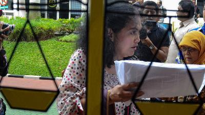 Yeni Rosa Damayanti di Kejaksaan Agung di Jakarta.  TEMPO/Imam Sukamto