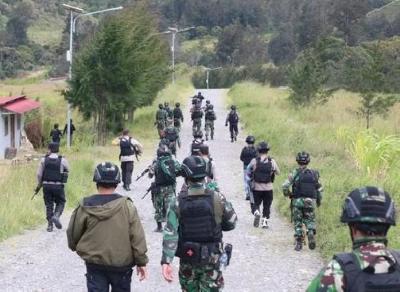 TNI Polri melakukan pengamanan dan pengejaran kelompok KKB di Distrik Beoga, Kabupaten Puncak Papua, Papua. ANTARA News Papua/HO-Satgas Humas Ops Nemangkawi