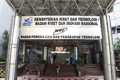 Kantor Kementerian Riset dan Teknologi (Kemenristek) /Badan Riset dan Inovasi Nasional di Jakarta, 11 April 2021. ANTARA/Indrianto Eko Suwarso