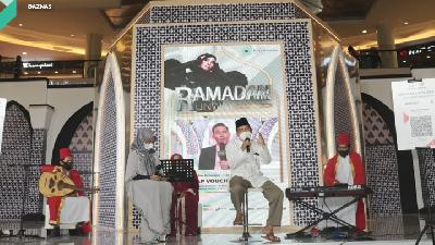 Talkshow bertema “Gerakan Cinta Zakat" di Mal Kota Kasablanka yang merupakan bagian dari program Gerai Zakat BAZNAS telah dibuka di sejumlah pusat perbelanjaan yang berada di Jakarta.