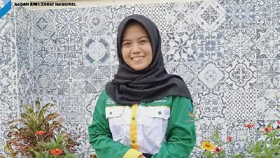 Alvianty, salah satu penerima Beasiswa Cendekia BAZNAS Institut Agama Islam Tazkia,  menjadi juara pertama business plan competition yang diselenggarakan Himpunan Mahasiswa Akuntansi Syariah (Hamas). seluruh Indonesia.