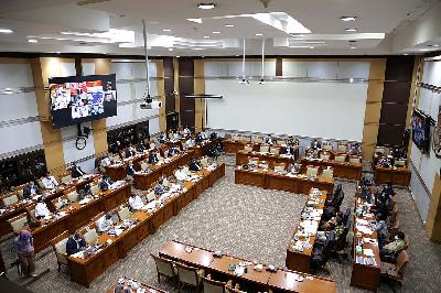 Rapat kerja yang dihadiri menteri Hukum dan HAM Yasonna H. Laoly dengan Komisi III DPR di Kompleks Parlemen, Senayan, Jakarta, 9 Juni 2021. TEMPO/M Taufan Rengganis