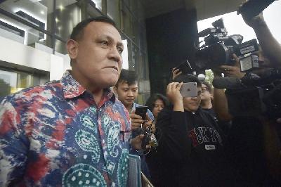 Ketua KPK, Firli Bahuri di Gedung Komisi Pemberantasan Korupsi, 2019.  TEMPO/Imam Sukamto