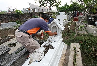 Makam Cemoro Kembar, Pasar Kliwon, Jawa Tengah, 23 Juni 2021. Tempo/Bram Selo