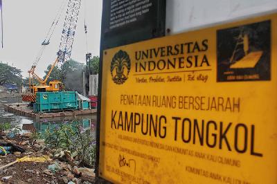 Pamflet "Penataan Ruang Bersejarah Kampung Tongkol" di Kampung Tongkol, Kelurahan Ancol, Kecamatan Pademangan, Jakarta, 2019. Dok Tempo/Ahmad Tri Hawaari