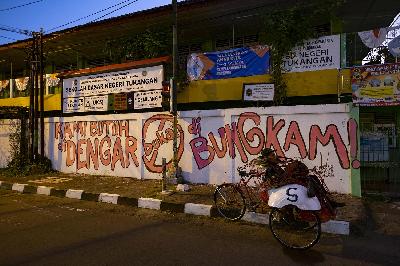 Mural yang dihapus Satpol PP sehari setelah dibuat di Yogyakarta, 26 Agustus 2021. Arnold Simanjuntak untuk TEMPO