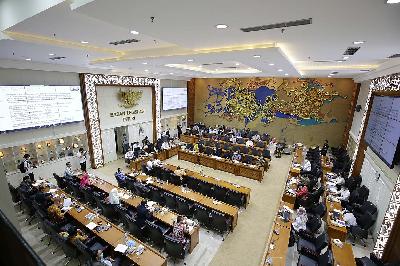 Rapat kerja Badan Legislasi DPR RI membahas evaluasi Prolegnas RUU Prioritas Tahun 2021 di Kompleks Parlemen, Senayan, Jakarta, 15 September 2021. TEMPO/M Taufan Rengganis