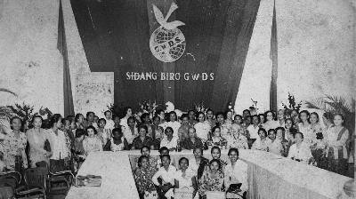 World Democratic Women’s Movement (GWDS) Bureau Session.
Repro Photo: Gunawan Wicaksono, from Uchikowati Doc.
