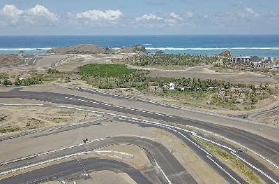 Tikungan 17  lintasan Mandalika International Street Circuit di Kawasan Ekonomi Khusus (KEK) Mandalika, Lombok Tengah, Nusa Tenggara Barat, 4 Oktober 2021. ANTARA/Ahmad Subaidi