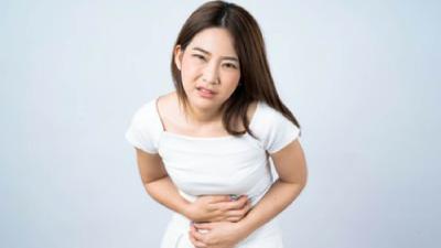 Ilsutrasi wanita kesakitan karena penyakit Endometriosis